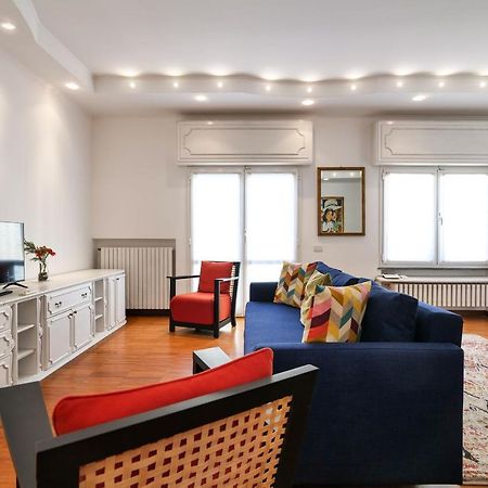 Primopiano - Alzaia Appartement Milaan Buitenkant foto