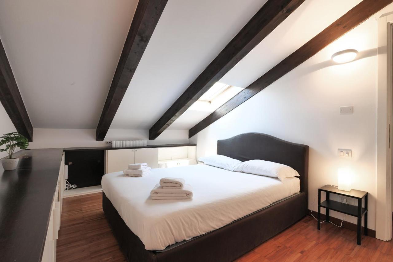 Primopiano - Alzaia Appartement Milaan Buitenkant foto